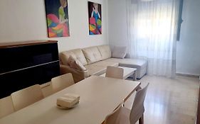 Beatiful And Full-Equipped Flat In The City Center